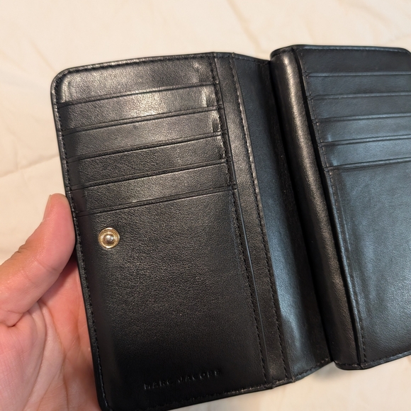 Marc Jacobs Black Leather Wallet - Picture 4 of 15